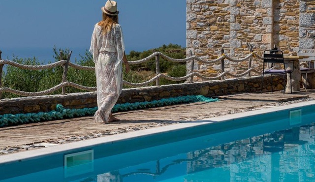 Alika Resort