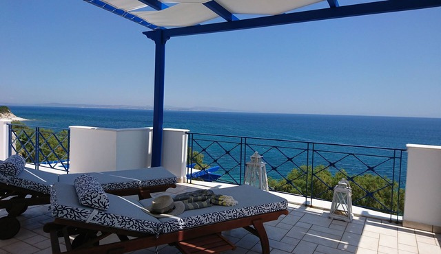 Aliki Studios in Chios