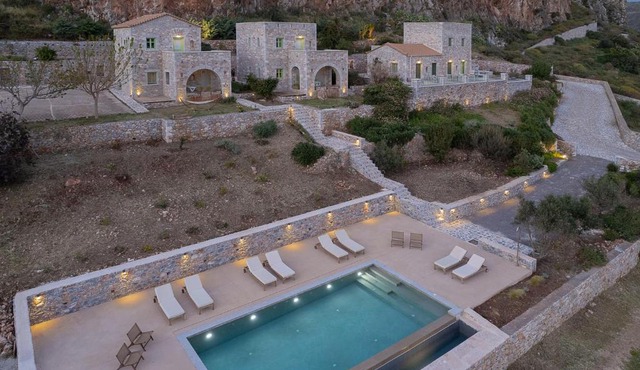 Alkyon SeaSide Studios
