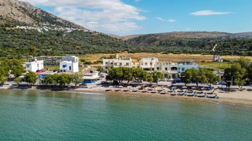 Almiriki Chios Rooms & Apartments in Líthion