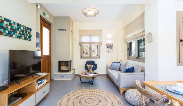 Alpinia Residence, Cozy & Charming
