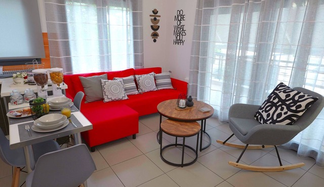 Amazing apartment with a very easy access towards Sea and Mountain locations.