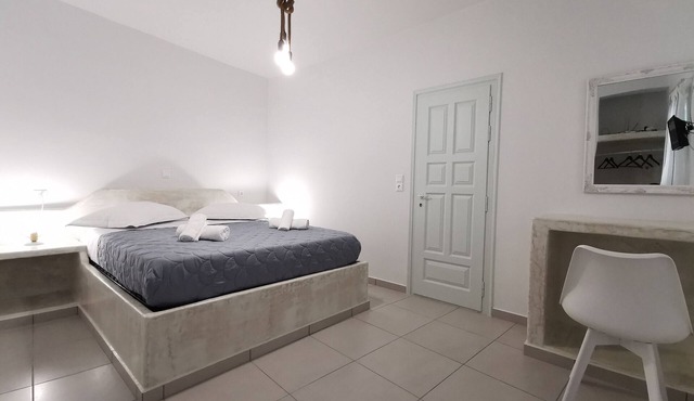 Amorgos Meltemi Apartment Room 1