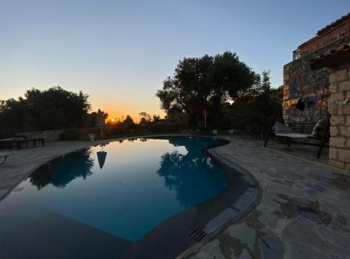 ANTIOPI VILLA in Ádhele