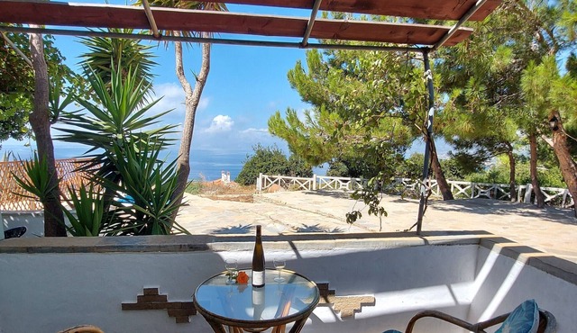 Apartment 800m from Koumeika, Samos in Koumeika