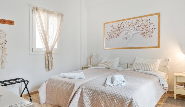 Apartment '- Ground Floor' with Wi-Fi and Air Conditioning