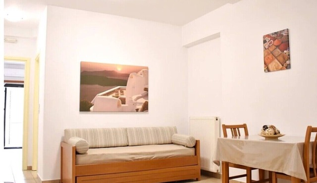 Apartment 'Manolika Studio 6' with Sea View, Wi-Fi and Air Conditioning in Kythnos