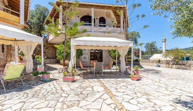 Apartment 'Paco's Resort Family Villa 10' with Sea View, Wi-Fi and Air Conditioning