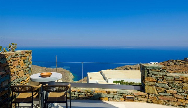 Apartment 'Seascape Suite 2' with Sea View, Wi-Fi and Air Conditioning