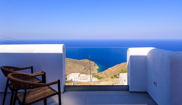 Apartment 'Seascape Suite 4' with Sea View, Wi-Fi and Air Conditioning