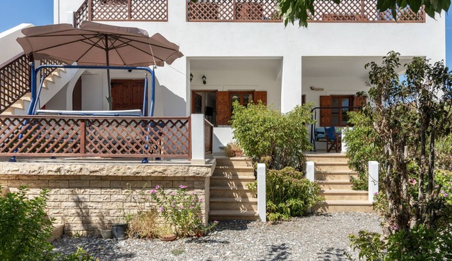 Apartment 'Studios Asterias 3' with Shared Terrace, Wi-Fi and Air Conditioning in Astipalea