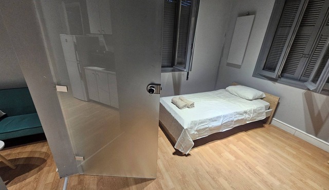 Apartment with AC in Egaleo in Egaleo