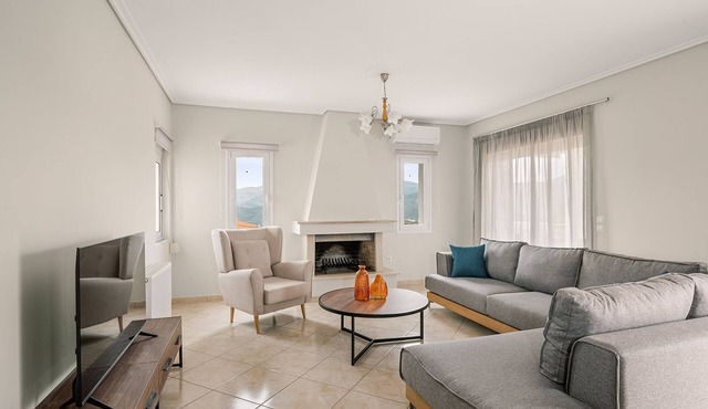 Apt Melanthia - 3 brms - 2nd floor - Building B in Fokata