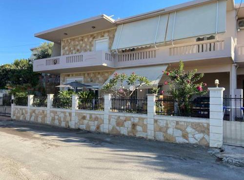 Aretousa in Chania