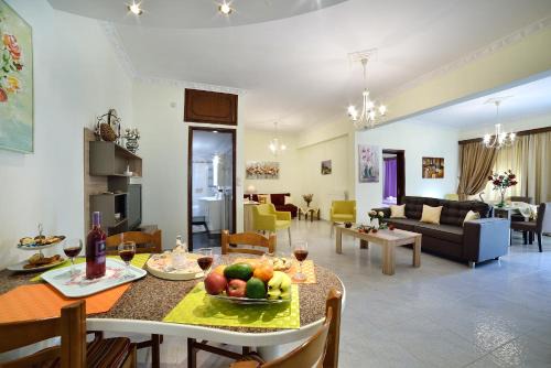 Aristea's Apartment 1st Floor in Chania