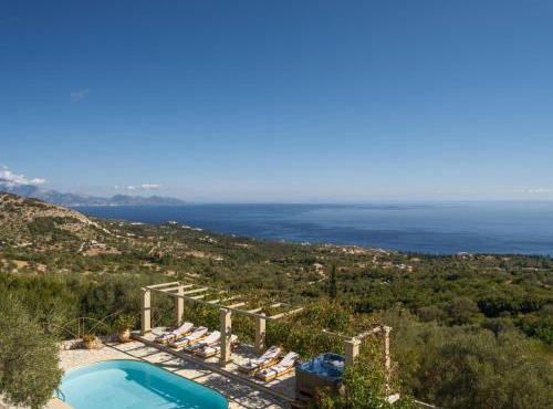 Armos Stone Villa - Private Pool & Sea Views, by ZanteWize in Skinária