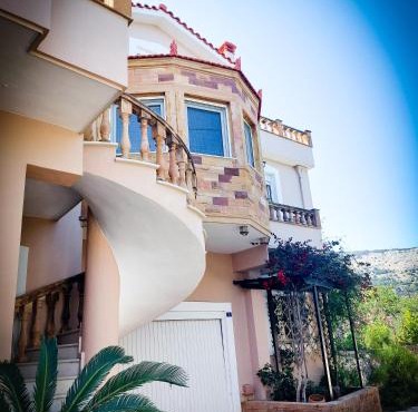Artemis Residence in Vrontados