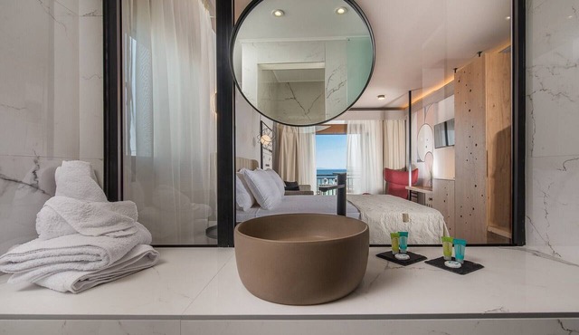 Assano Sea Front Luxury in Sithonia