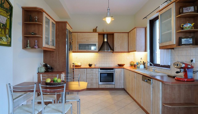 Ati Villa with pool near Gythio, Peloponnese in East Mani