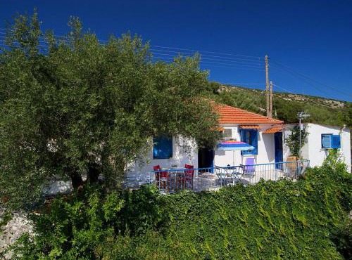 Auntie's Cottage with View, near Agia Efimia