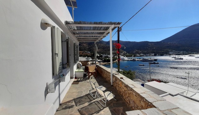 Beach Studios, Vathi, Sifnos in Vathi