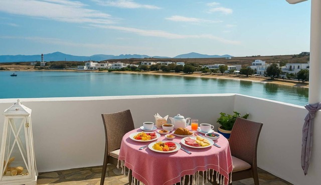 Beachfront Bocamviglies Room - Naoussa Sunny Suite in Naoussa