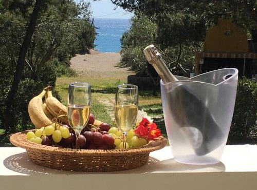 Beachfront Villa Rhodes SeaShell in Gennadi