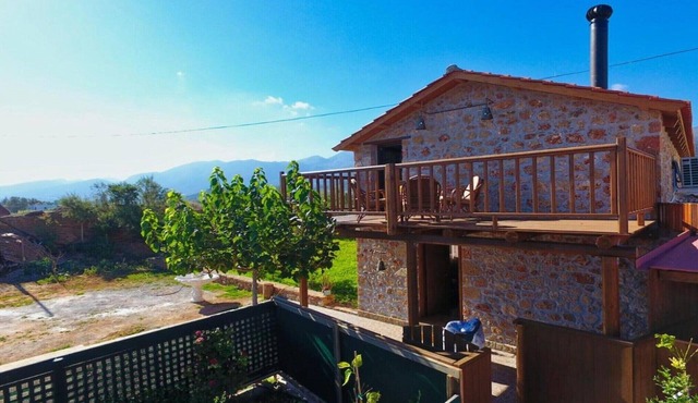 Beachfront Villa with Jacuzzi for 4 in Malia