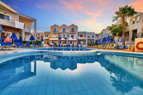 Bella Pais in Maleme