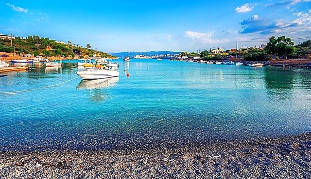 BH1042 - A - Summer Holiday in Agios Nikolaos