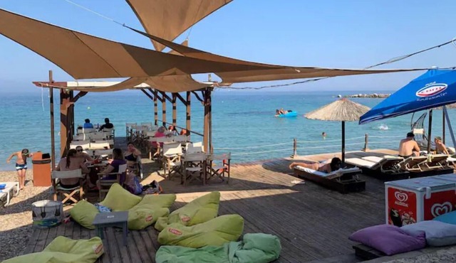Blue Flag Award Winning Beach: Home 1 in Vrontados