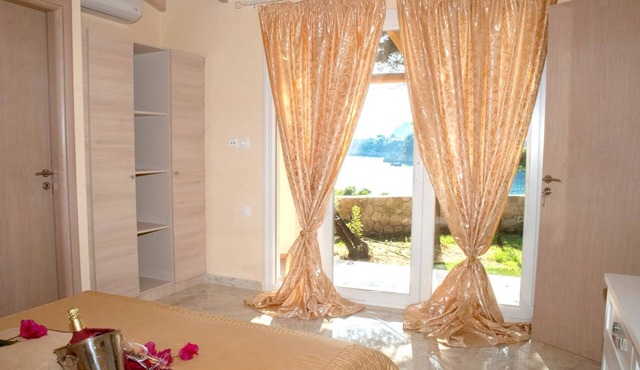 Blue Princess Beach Hotel & Suites