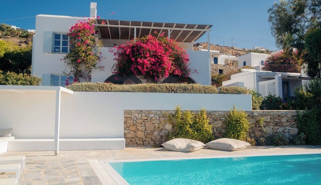 BougainVilla Mykonos. Perfect for families + Sea view Pool!