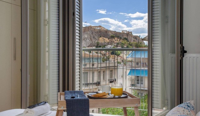 Brand new 3bdr Apt in Syntagma with Acropolis view, Luxury Apartment