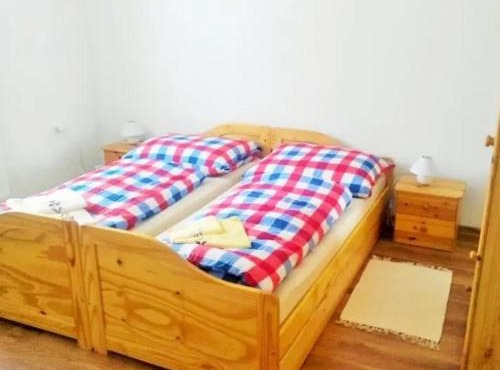 Bujtina Zguri