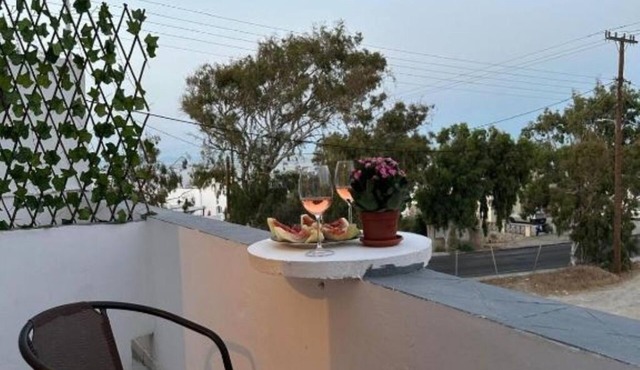 Calypso Heaven : Double Room with Balcony in Vothonas
