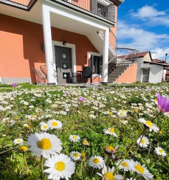 Casa Delicosta- 2 Flat Country house with garden, 15 min from Trikala in Pyli