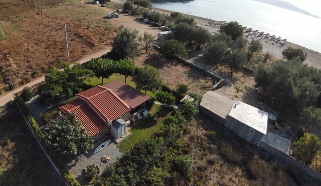 Caviro Residence