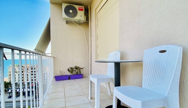 Charming 1-bedroom apartment with AC and WiFi in lovely Durrës in Durrës
