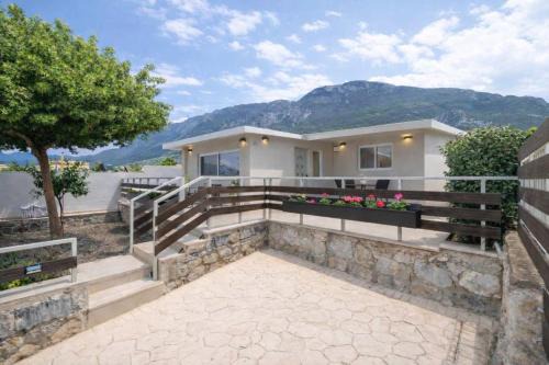 Charming Seaside Stay in Verga - Relax in Style