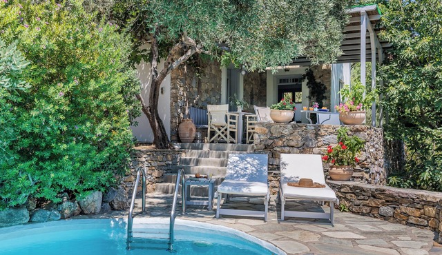 CHESTNUT TREE COTTAGE PRIVATE POOL PEACEFUL RURAL SETTINGS in Thessalia Sterea Ellada