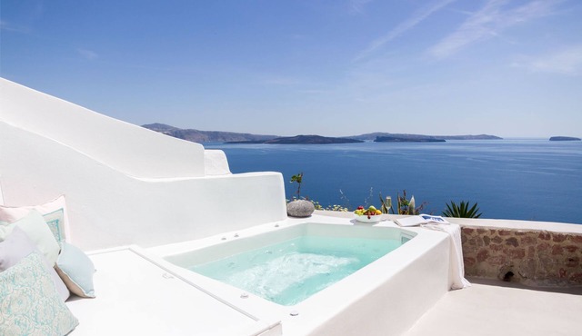 Cleo's Dream Villa in Santorini