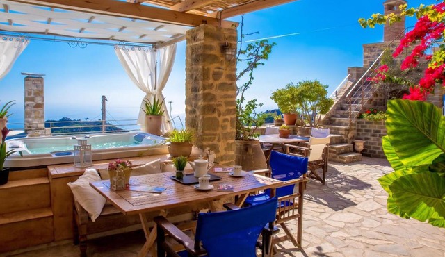 Comfortable house with sea view in Anatoli + jacuzzi in Ierapetra