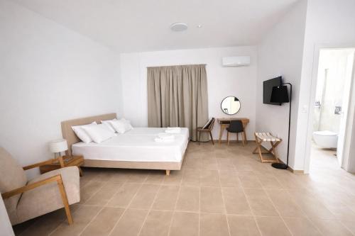 CONSTA Luxury Apartments in Paralio Astros