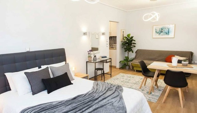 Contemporary and chic apartment in Central Athens in Athens