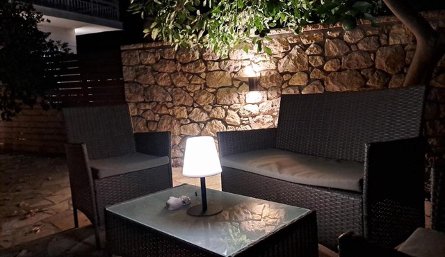Cottage Leonidas Sun&Art