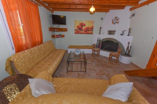 Country house in Limnionas in Agía Kyriakí