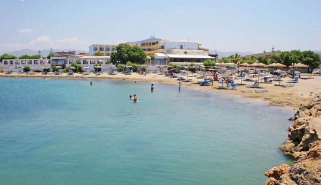 Cretan Magnolia Gem - Smari Cozy Getaway