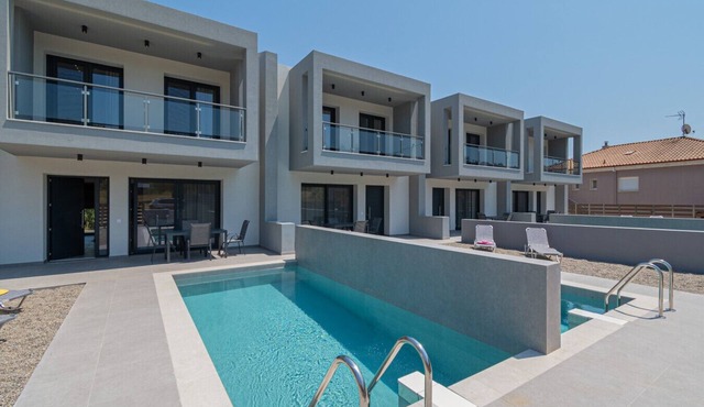 DaMa Maisonettes by RentalsPro-Polychrono