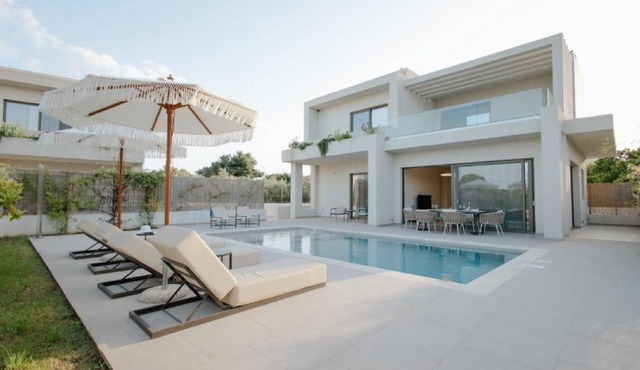 Dazzling Zakynthos Villa | Villa Melinoe | 3 BDR | Private Pool & Garden|.